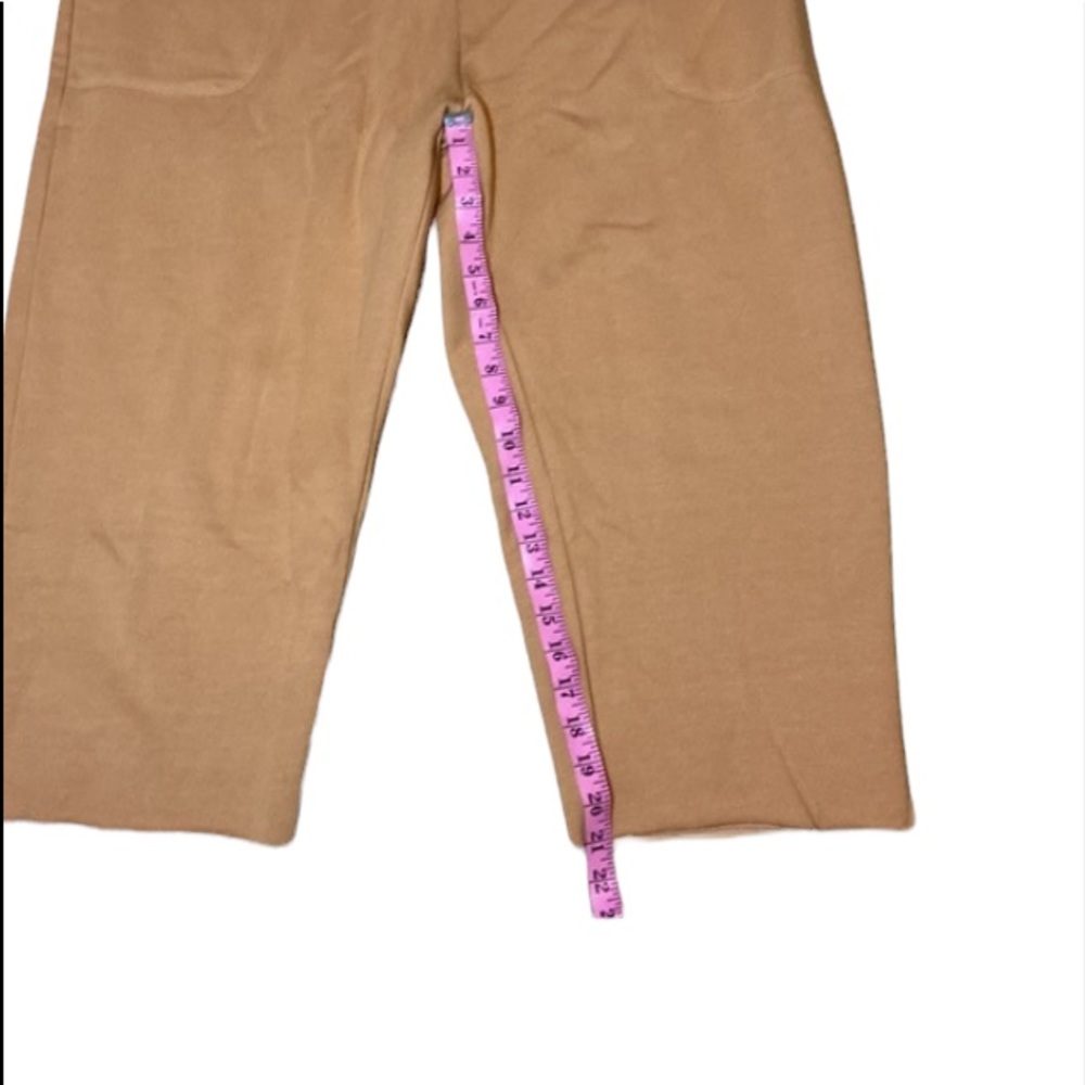 Nike Yoga Luxe Fleece Lined Cropped Pants - Picture 16 of 16
